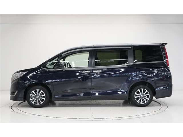 エスクァイア2.0 Gi プレミアムパッケージ ブラックテイラード