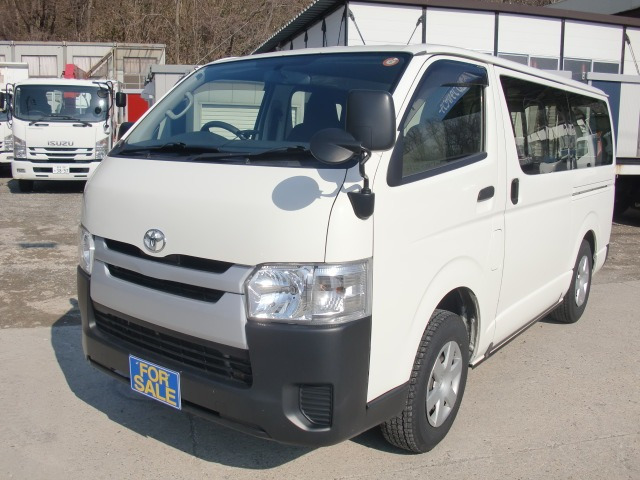 ハイエースバン3.0 DX ロング ディーゼル 4WD