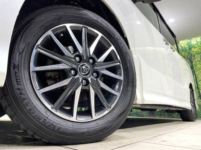 �y����16�C���`�A���~�z�C�[���z�O�ςɃ}�b�`���������A���~�z�C�[���𑕒����Ă���܂��B�e��ЊO�A���~�z�C�[����A�X�^�b�h���X�^�C�����戵�����Ă���܂��B���񂲑��k����������