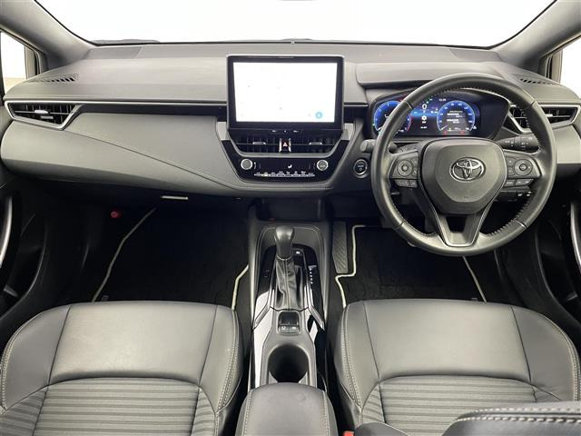 カローラツーリング1.8 ハイブリッド W×B