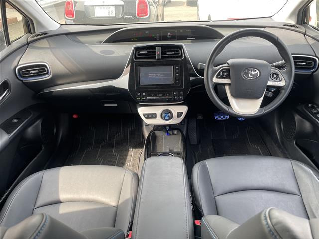 プリウス1.8 A ツーリングセレクション