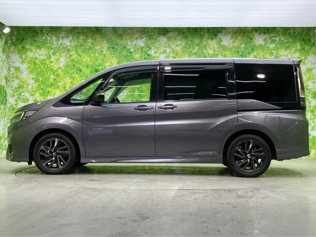 ステップワゴン1.5 スパーダ クールスピリット ホンダ センシング ブラックスタイル