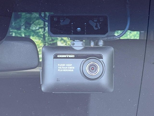 �y�h���C�u���R�[�_�[�z�h���C�u���R�[�_�[����!���s���͂������A������^�]�⎖�̂ɑ��������ہA�f���ŋL�^���A����̃��X�N�ɔ����܂��B���L�^�pSD�J�[�h�͂��q�l�����g�ł��������������K�v������܂��B