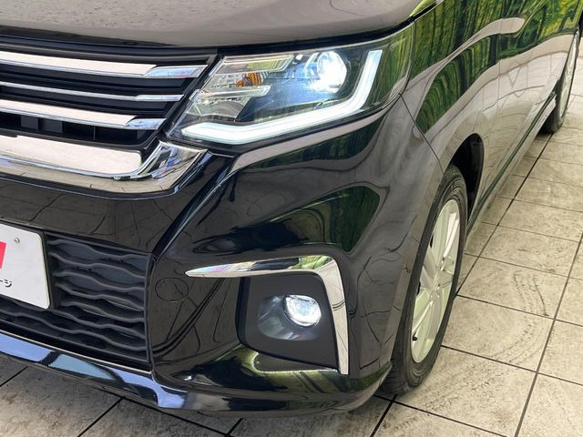 �yLED�w�b�h���C�g�z���V����ԑ��s�����ǍD�Ȏ��E���m�ۂ����S���ĉ^�]�ł��鍂�P�xLED�w�b�h���C�g�𑕔�!�_�����x�������A����d�͂��}�����Ă��܂��B