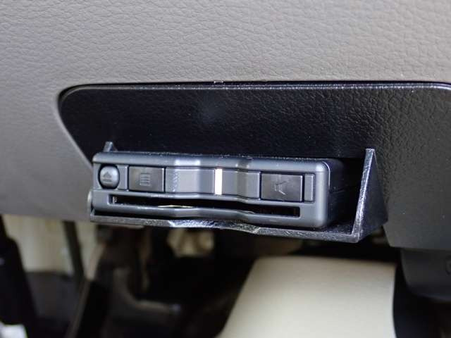 ETC�������Ă���܂��B�L�����H�̗������Œ�Ԃ��鎖�Ȃ��X���[�Y�ɒʉ߂ł��܂��B