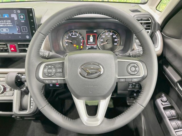 �y�����v�����X�e�A�����O�z�㎿�Ȋv���g�p���邱�ƂŁA��ɂ����������݂ƂĂ��^�]���₷���n���h���ł���