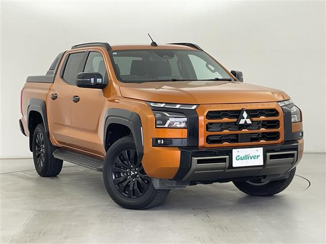 トライトン2.4 GSR ディーゼル 4WD