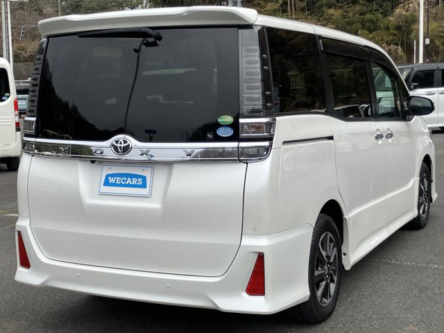 ヴォクシー2.0 ZS 煌II