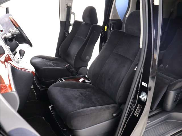 �ǉ��̂��ʐ^�⓮��ȂǁA���[����LINE�ł�����ł��܂�!�C�ɂȂ�_������΂ǂ�Ȃ��Ƃł����X�^�b�t�܂ł��\���t������������