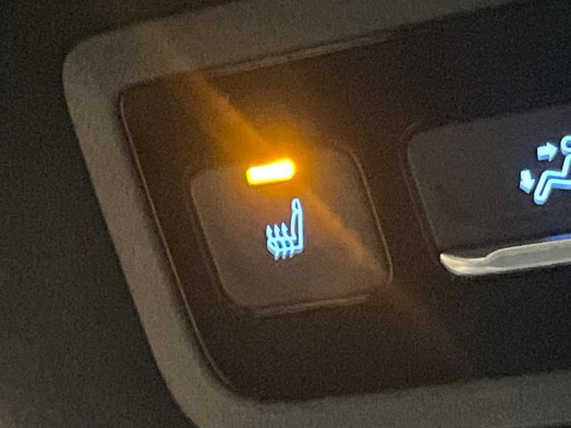 �y�O��+���ȃV�[�g�q�[�^�[�z�������ɏd�󂷂�V�[�g�q�[�^�[����Ȃɂ�����!�G�A�R����葁�����܂��Ă����̂Ŋ�����̐l�����S�ł��ˁ�G�A�R���̉����͊������邩����A�Ƃ������ɂ����������߂ł��B