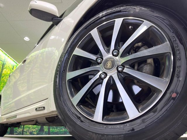 �y15�C���`�A���~�z�C�[���z�O�ςɃ}�b�`�����A���~�z�C�[���𑕒����Ă���܂��B�e��A���~�z�C�[����A�X�^�b�h���X�^�C�����戵�����Ă���܂��B���񂲑��k����������