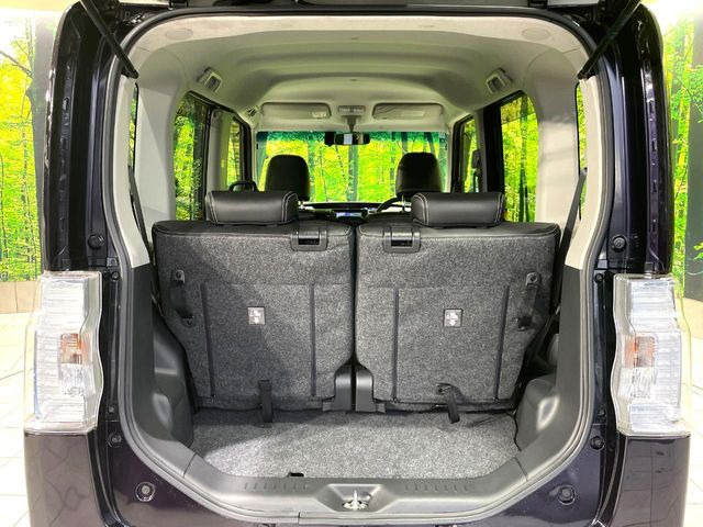 ���i�̂���������ʋ΁A���}���ɏ\���ȉ׎��X�y�[�X���m�ۂ��Ă���܂��B�Z�J���h�V�[�g��|���ƁA�傫�ȉו��̐ύڂ��\�ł���