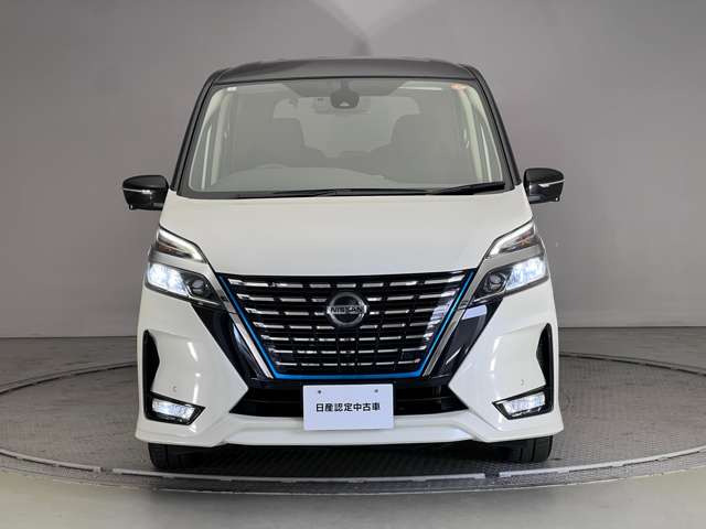 セレナ1.2 e-POWER ハイウェイスターV