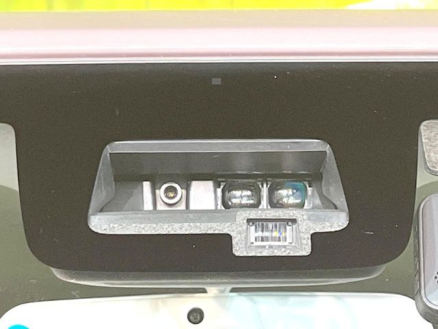 �y�X�Y�L �Z�[�t�e�B�T�|�[�g�z���s���ɑO���̎ԗ�����F�����A�Փ˂������Ȏ��͌x��ƃu���[�L�ŏՓˉ���Ɣ�Q�y�����A�V�X�g�B�����S�Ƀh���C�u�����y���݂��������܂��B