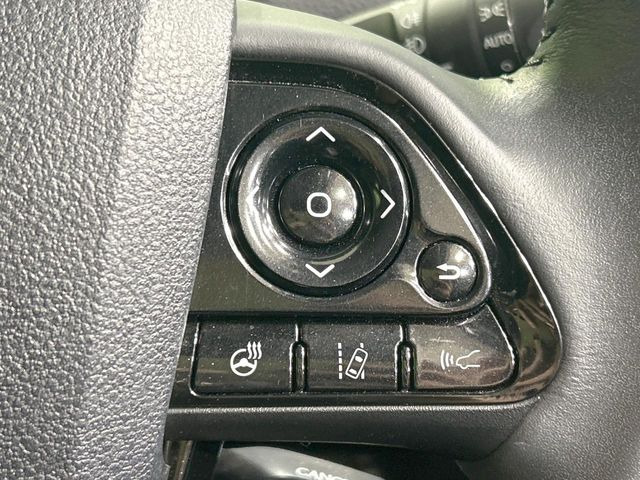 �y�g���^�Z�[�t�e�B�Z���X�z���s���ɑO���̎ԗ�����F�����A�Փ˂������Ȏ��͌x��ƃu���[�L�ŏՓˉ���Ɣ�Q�y�����A�V�X�g�B�����S�Ƀh���C�u�����y���݂��������܂��B