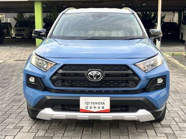 RAV42.0 アドベンチャー 4WD