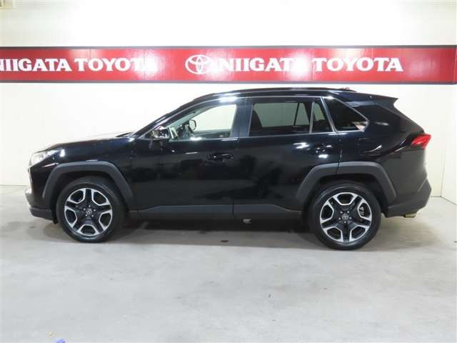 RAV42.0 アドベンチャー 4WD