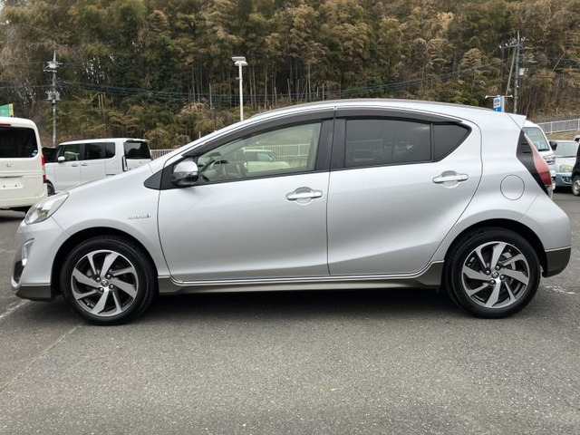 アクア1.5 X-URBAN