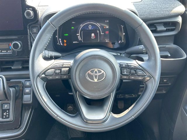 �y�����v�����X�e�A�����O�z�㎿�Ȋv���g�p���邱�ƂŁA��ɂ����������݂ƂĂ��^�]���₷���n���h���ł���