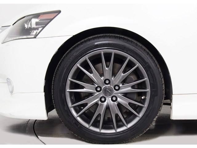 18�C���`�A���~!!�A���~�z�C�[���̕ύX���\�ł�!���q�l�̂��D�݂�1����쐬�\�ƂȂ�܂�!���ڍׂ̓X�^�b�t�܂ł��q�˂��������B