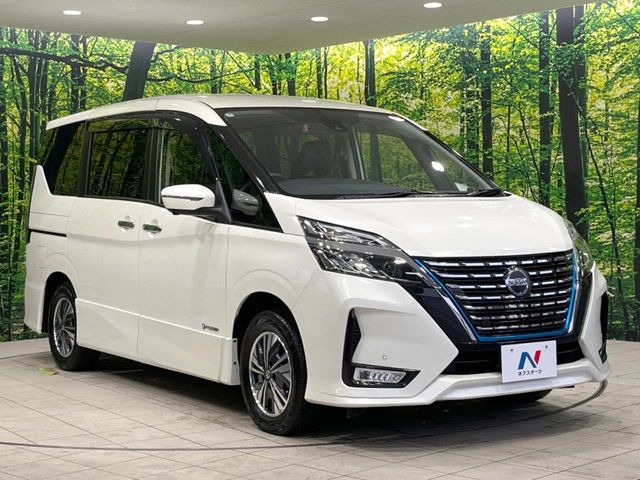 高透明度のガラス皮膜で撥水はもちろん、上質なツヤ・光沢を実現。紫外線や酸性雨から大切な愛車を保護し、色あせ・劣化を防止。「弾スプラッシュコート」、「弾プリミッサコート」からお選びいただけます。