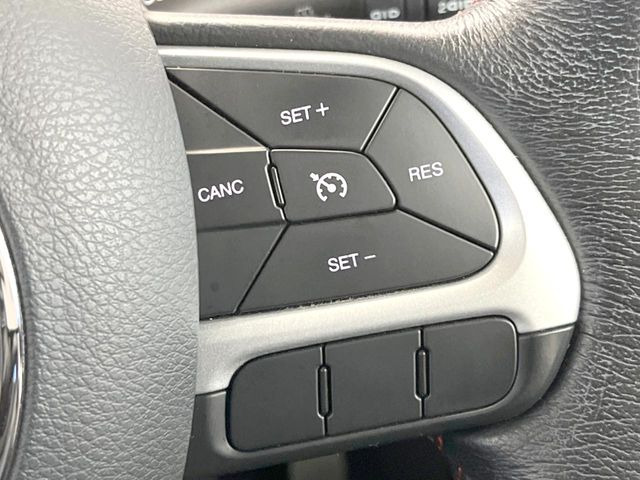 �����[�_�[�N���[�Y�R���g���[��:�O�̎ԂƂ̎Ԋԋ��������ɂƂ�A��葬�x�Ŏ������s���Ă���鎟����̃N���[�Y�R���g���[��!��ɍ������H�⎩���Ԑ�p���H�Ŏg�p����֗��ȋ@�\�ł�!