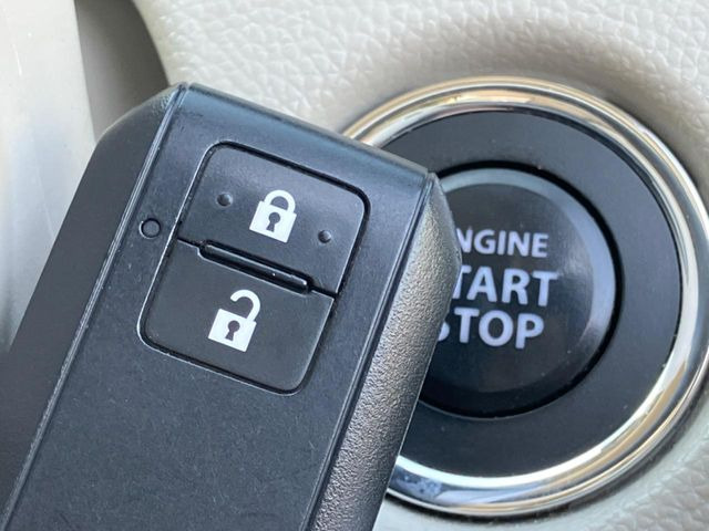 �y�A�h�o���X�g�L�[�z�J�o����|�P�b�g�ɓ��ꂽ�܂܂ł��h�A�̎{���E�������\�ȃX�}�[�g�L�[�𑕔��B�G���W���̃I���E�I�t�����J�M�����o���K�v����������Ƃ��Ă��֗��ł���