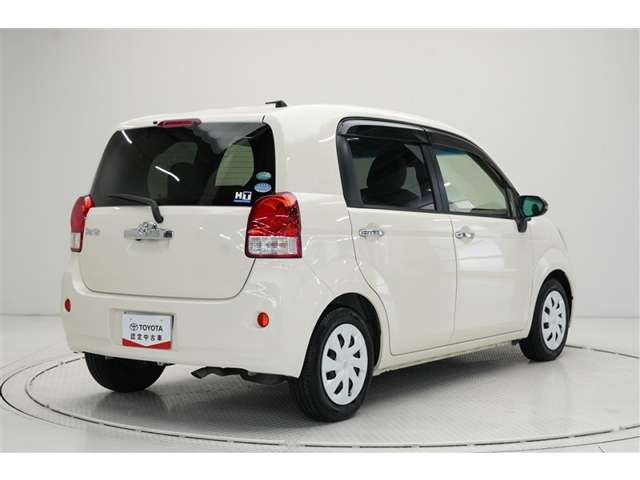 ポルテ1.5 F ア ラ モード トロワ