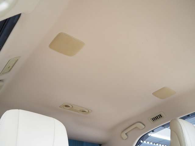 クラウンハイブリッド 2.5 ロイヤルサルーンG