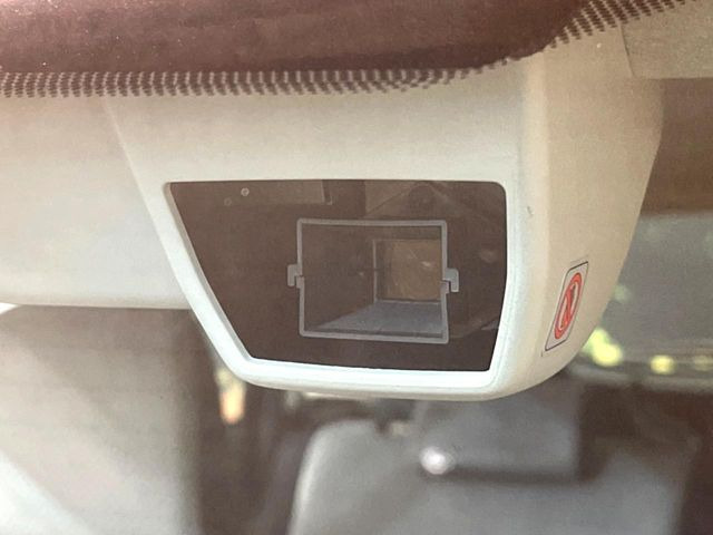 �y�A�C�T�C�gVer2�z�O���̎ԗ��������m���A�Փ˂������Ȏ��͌x��Œ��ӂ𑣂��A�u���[�L�𓥂ޗ͂��T�|�[�g�B�u���[�L�𓥂߂Ȃ������ꍇ�͏Փ˔�Q�y���u���[�L���쓮�A�Փˉ�����T�|�[�g���܂��B