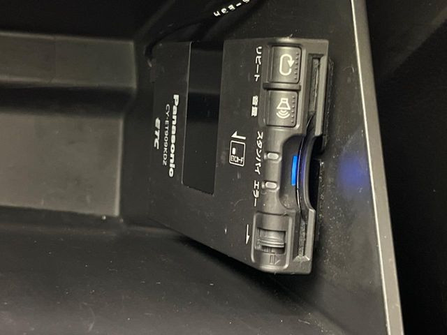 【ETC】高速道路の料金所をストレスなく通過!話題のスポットやサービスエリアに多い「スマートIC」利用時は必須のアイテムです。当店でセットアップを実施、ご納車当日からすぐにご利用いただけます!