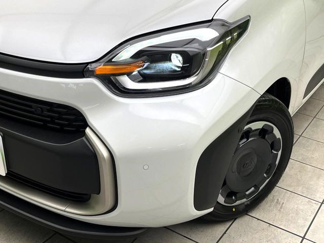 �yLED�w�b�h���C�g�z���V����ԑ��s�����ǍD�Ȏ��E���m�ۂ����S���ĉ^�]�ł��鍂�P�xLED�w�b�h���C�g�𑕔�!�_�����x�������A����d�͂��}�����Ă��܂��B