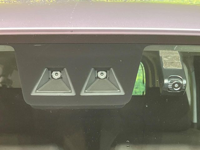 �y�X�}�[�g�A�V�X�g�z���s���ɑO���̎ԗ�����F�����A�Փ˂������Ȏ��͌x��ƃu���[�L�ŏՓˉ���Ɣ�Q�y�����A�V�X�g�B�����S�Ƀh���C�u�����y���݂��������܂��B