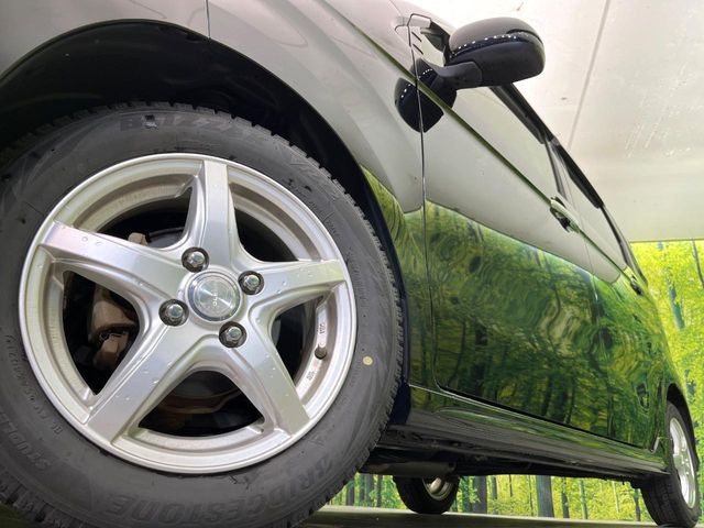 �y14�C���`�A���~�z�C�[���z�O�ςɃ}�b�`�����A���~�z�C�[���𑕒����Ă���܂��B�e��A���~�z�C�[����A�X�^�b�h���X�^�C�����戵�����Ă���܂��B���񂲑��k����������