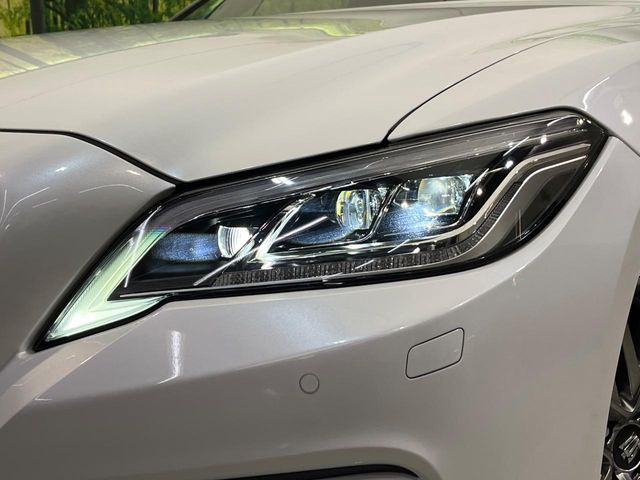 �y�O��LED�w�b�h���C�g�z�X�^�C���b�V���Ȍ����ڂ̎O��LED�w�b�h���C�g�𑕔���X�^�C�������łȂ��A��Ԃ̑��s�����E�ǍD�ň��S���Ă���肢�������܂��B