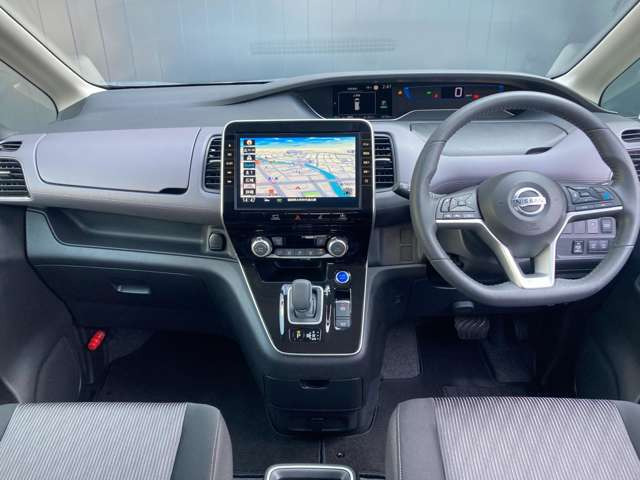 セレナ1.2 e-POWER ハイウェイスターV