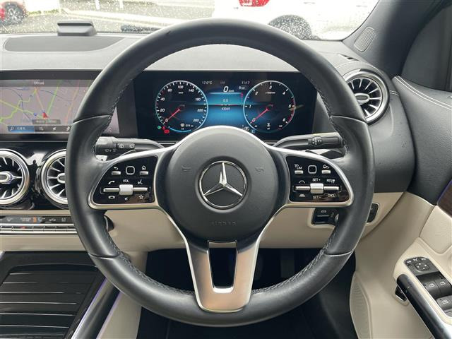 GLAクラスGLA200d 4マチック 4WD