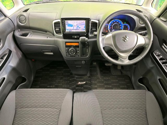 �O���[�v���݌ɐ���30,000��!!�S���̌n��X���烁�[�J�[�E�Ԏ��킸���Љ�o����̂ŁA���Ȃ��Ƀs�b�^���̂��Ԃ�������͂��ł���܂��͂��₢���킹��������