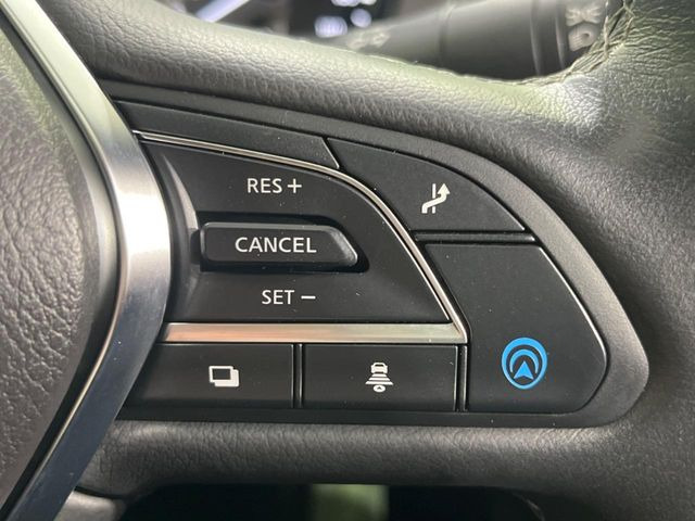 �y�v���p�C���b�g�z�������H�ł̒��������s���y��!!�a�؎��Ə��񑖍s�̃V�[���ŁA�A�N�Z���E�u���[�L�E�X�e�A�����O�������Ő��䂵�A�������^�]�̕��S���y�����Ă���܂���