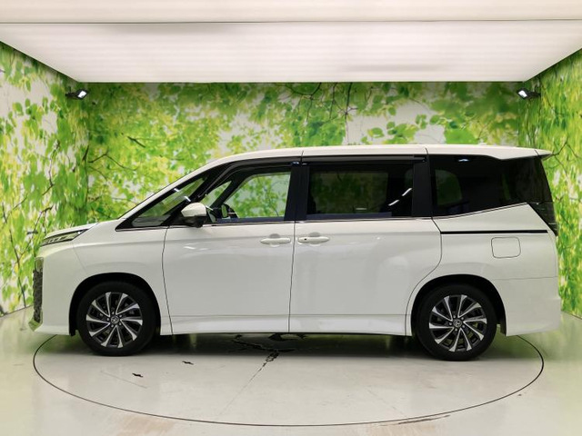 ヴォクシー1.8 ハイブリッド S-Z