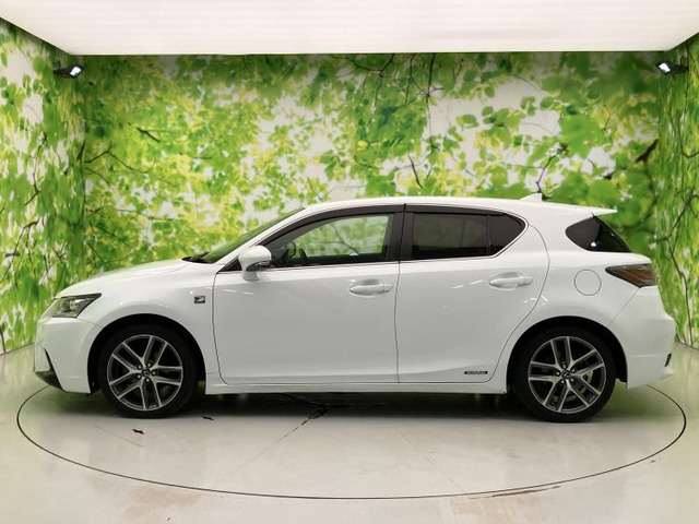 CT200h Fスポーツ Xライン