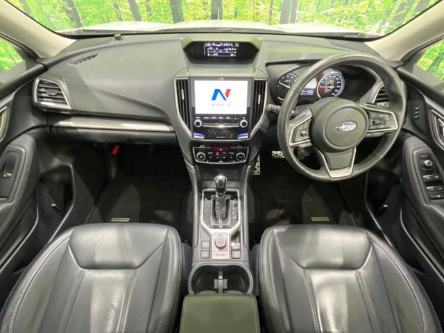 フォレスター2.5 プレミアム 4WD