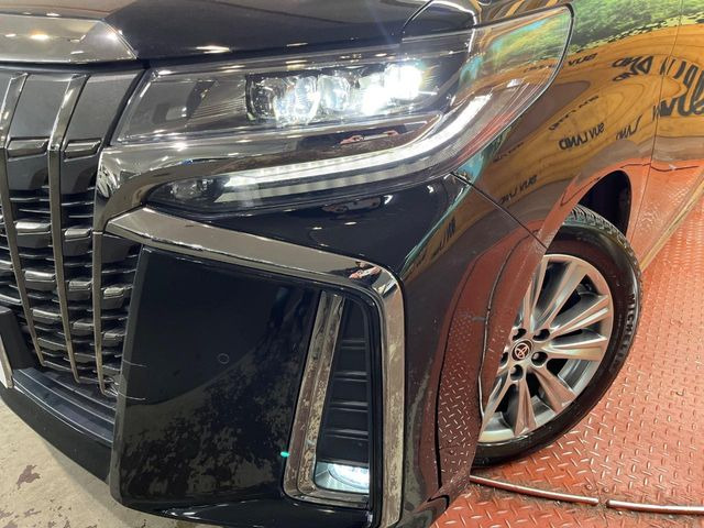 �y�O��LED�w�b�h���C�g�z�X�^�C���b�V���Ȍ����ڂ̎O��LED�w�b�h���C�g�𑕔���X�^�C�������łȂ��A��Ԃ̑��s�����E�ǍD�ň��S���Ă���肢�������܂��B