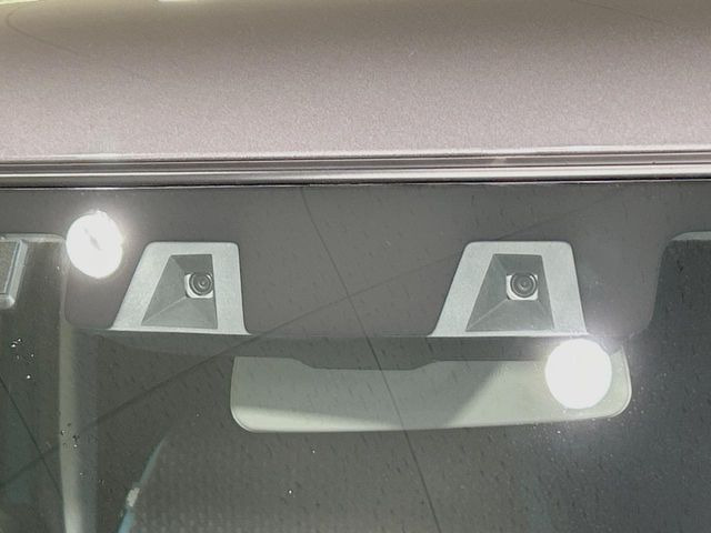 �y�X�Y�L �Z�[�t�e�B�T�|�[�g�z���s���ɑO���̎ԗ�����F�����A�Փ˂������Ȏ��͌x��ƃu���[�L�ŏՓˉ���Ɣ�Q�y�����A�V�X�g�B�����S�Ƀh���C�u�����y���݂��������܂��B