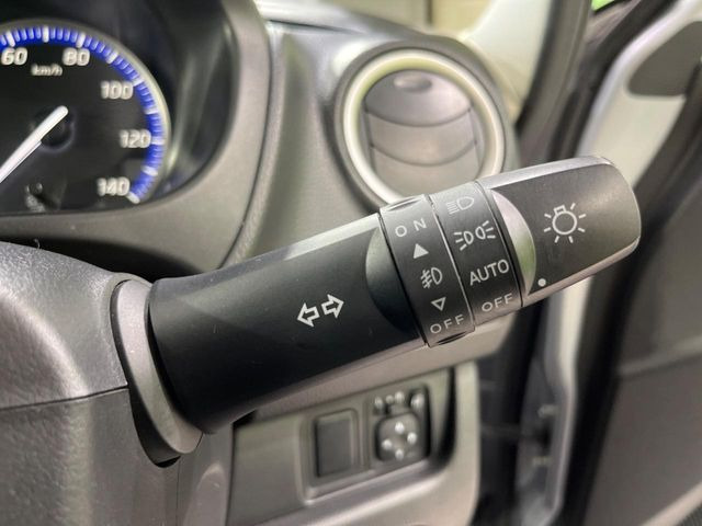 �y�I�[�g���C�g�z����̖��邳�ɉ����Ď����Ńw�b�h���C�g�̓_���E�������ł���@�\�ł�!���C�g�̕t���Y��E�����Y��Ȃǂ������Ȃ�A�J�̓���[���̑��s�����S!�g���l���ʉߎ����֗��ł��ˁ�