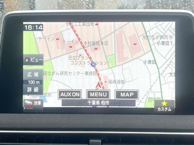 ���v�W���[�����i�r:��̊��̂���i�r�́A����������ԓ������o���Ă���܂��BBluetooth�Đ��ȂǃI�[�f�B�I�@�\���[�����Ă���܂��̂ŁA�^�]�����y���߂܂���