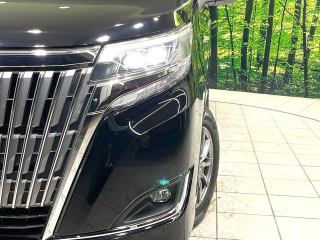 �yLED�w�b�h���C�g�z���V����ԑ��s�����ǍD�Ȏ��E���m�ۂ����S���ĉ^�]�ł��鍂�P�xLED�w�b�h���C�g�𑕔�!�_�����x�������A����d�͂��}�����Ă��܂��B