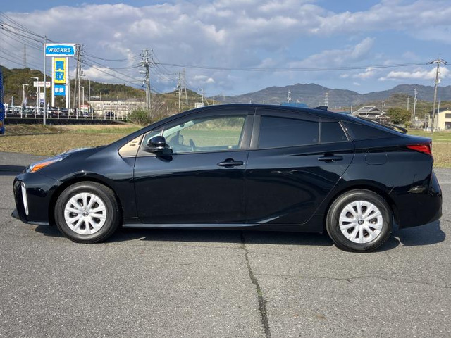 プリウス1.8 S セーフティ プラスII