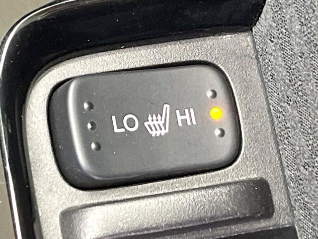 �y�V�[�g�q�[�^�[�z�������ɏd�󂷂�V�[�g�q�[�^�[!�G�A�R����葁�����܂��Ă����̂Ŋ�����̐l�����S�ł��ˁ�G�A�R���̉����͊������邩����A�Ƃ������ɂ����������߂ł��B