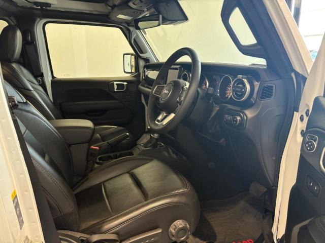 ラングラーアンリミテッド アルティテュード 4WD